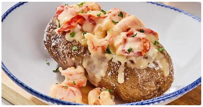 Best Red Lobster Creamy Lobster Baked Potato rich and creamy