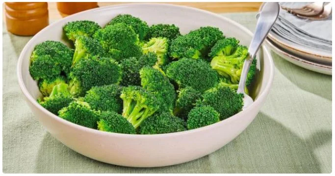 Red Lobster Family Broccoli steamed and seasoned serving 4.
