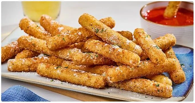 Mozzarella Sticks Platter – Crispy Cheesy Appetizer