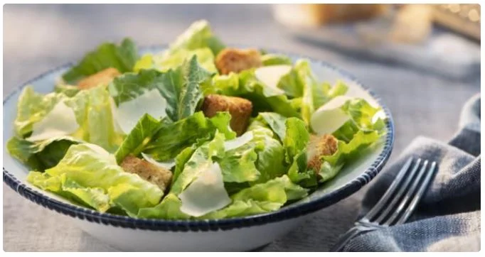 Red Lobster Caesar Side Salad fresh and creamy