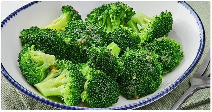 Red Lobster Seasoned Broccoli healthy side dish.