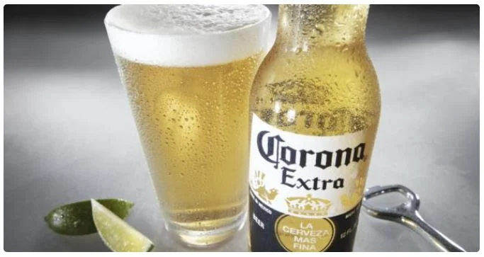restaurant style alcoholic drink served in a glass