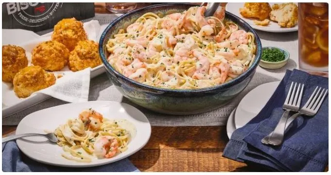 Red Lobster Linguini Alfredo Family Meal.